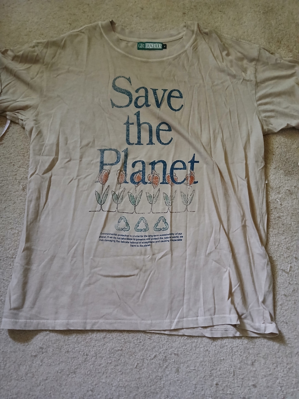 Cream 'Save the Planet' Graphic Tee